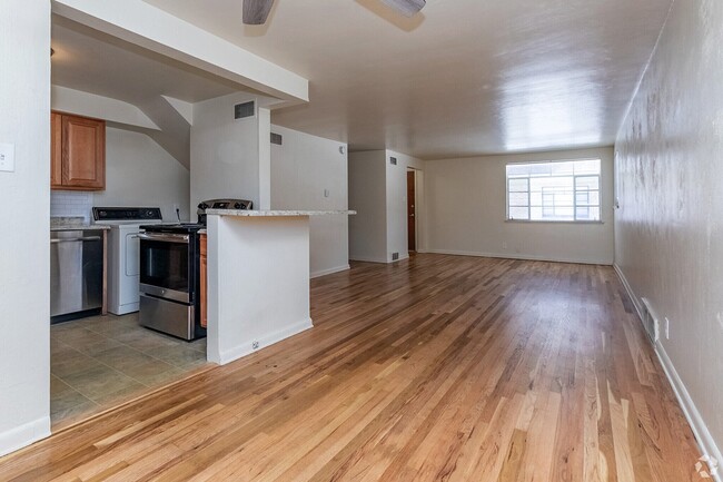 Townhomes at Two Creeks in Lakewood, CO - Foto de edificio - Building Photo