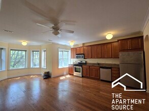 4908 N Washtenaw Ave, Unit 2 in Chicago, IL - Building Photo - Building Photo