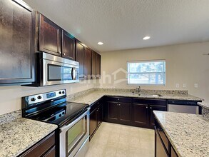 10920 Pond Pine Dr in Riverview, FL - Building Photo - Building Photo