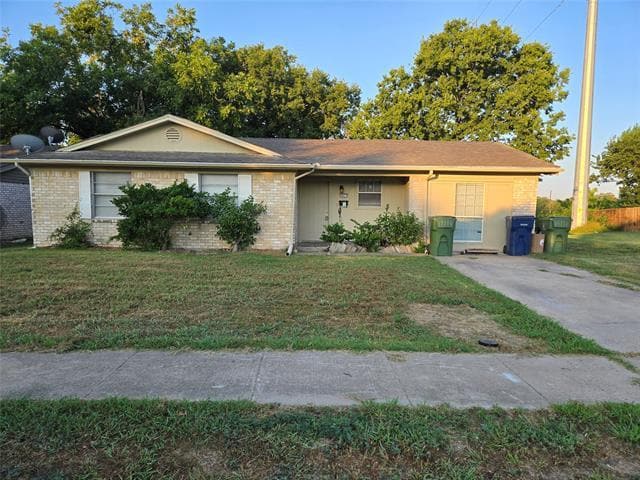 property at 4825 Miami Dr