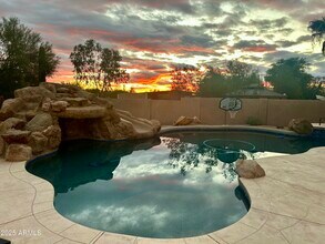 1749 E Dolores Rd in Phoenix, AZ - Building Photo - Building Photo