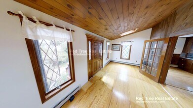 63 Johnson St in Boston, MA - Foto de edificio - Building Photo