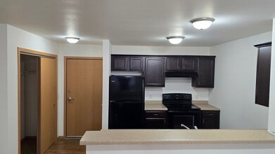 River Hills Apartments in Grand Rapids, MN - Foto de edificio - Building Photo