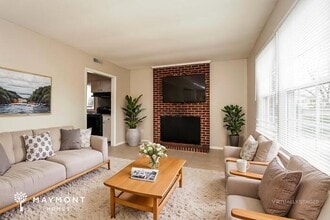 517 Lama St in Greensboro, NC - Foto de edificio - Building Photo