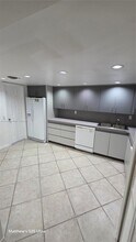 6611 Racquet Club Dr in Lauderhill, FL - Building Photo - Building Photo