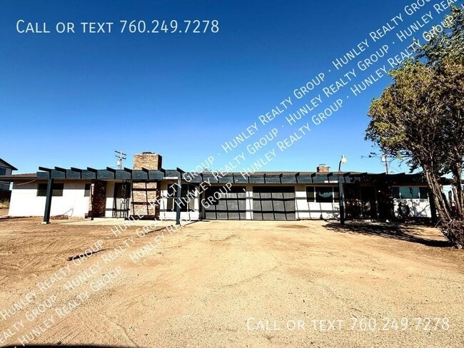15722 Sago Rd in Apple Valley, CA - Building Photo - Building Photo