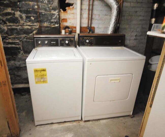 28 Green St, Unit 2 in Boston, MA - Building Photo - Building Photo