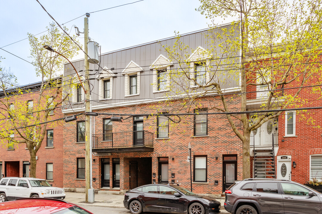 2688 Saint-Charles St in Montréal, QC - Building Photo