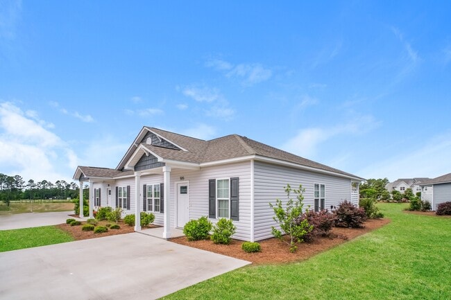 185 Glenshee Ct in Shallotte, NC - Building Photo - Building Photo