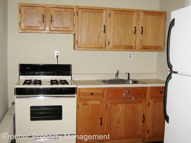 618 Thurston St in Manhattan, KS - Building Photo - Building Photo