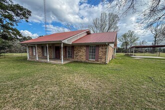 51 -A Paul Dixon Rd in Huntsville, TX - Building Photo - Building Photo