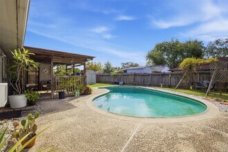 6630 Harpers Dr in Richmond, TX - Building Photo - Building Photo