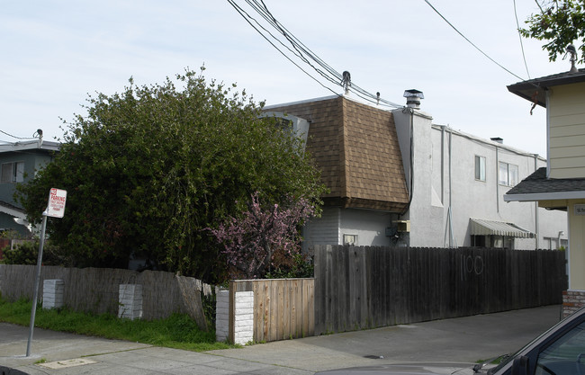 1152 Regent St in Alameda, CA - Building Photo - Building Photo