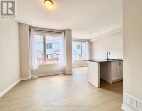 868 Andesite Ter in Ottawa, ON - Building Photo - Building Photo