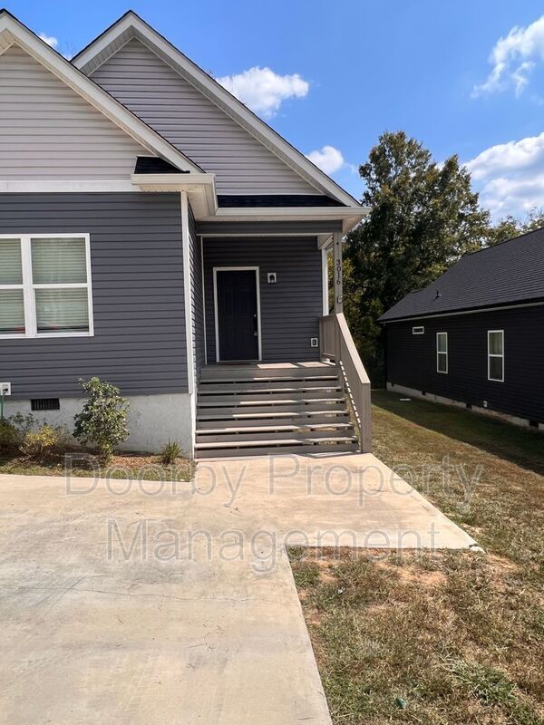 3016 N Chamberlain Ave in Chattanooga, TN - Building Photo - Building Photo