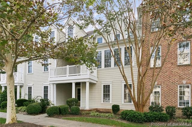 property at 5403 Discovery Park Blvd