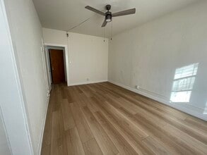 919 S. Manhattan Pl in Los Angeles, CA - Building Photo - Building Photo