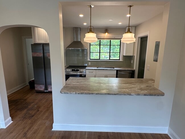 425 S Jackson St, Unit 2