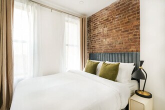 501 E 83rd St in New York, NY - Building Photo - Building Photo