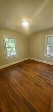 2530 Ivy Ave in Winston-Salem, NC - Building Photo - Building Photo