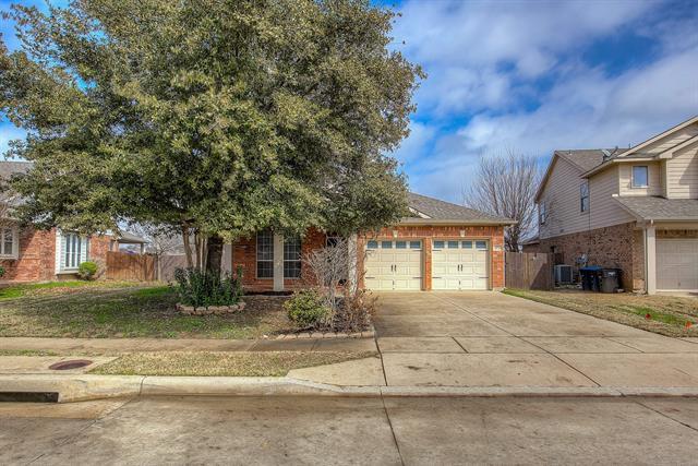 10736 Kittering Trl in Haslet, TX - Building Photo