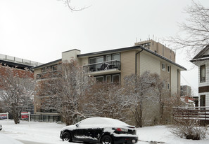 515 22nd Ave SW in Calgary, AB - Building Photo