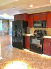 1014 NW 15th St in Fort Lauderdale, FL - Foto de edificio - Building Photo