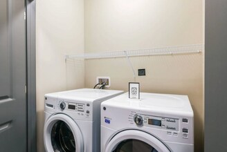 3600 E Fletcher Ave in Tampa, FL - Building Photo - Building Photo