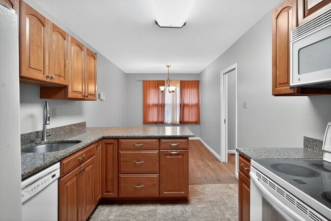 85 Brookside Pl in Waldorf, MD - Building Photo - Building Photo