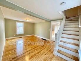 41-43 High St in Agawam, MA - Building Photo