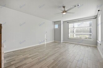 358 Oakbend Dr in Lewisville, TX - Building Photo - Building Photo