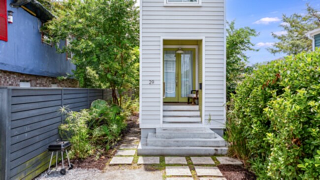 property at 29 Hanover St