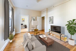 1475 Beacon St, Unit 34 in Brookline, MA - Building Photo