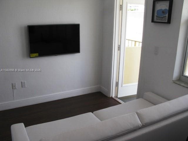 910 Jefferson Ave in Miami Beach, FL - Foto de edificio - Building Photo