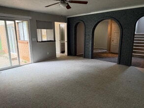 11808 Biggs Cir in Yukon, OK - Building Photo - Building Photo