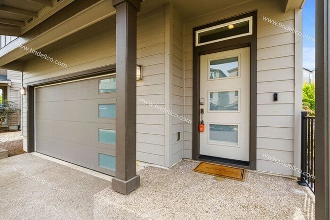 16924 SE Fox Glen Ct in Happy Valley, OR - Building Photo - Building Photo