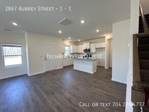 2867 Aubrey St in Monroe, NC - Building Photo - Building Photo