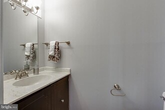 3570 Lowlen Ct in Ellicott City, MD - Building Photo - Building Photo