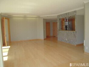 220 Lombard St-Unit -823 in San Francisco, CA - Building Photo - Building Photo