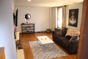 1615 N Cleveland Ave, Unit 1S in Chicago, IL - Building Photo