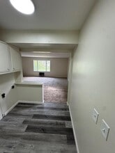 373 E 232nd St in Euclid, OH - Building Photo - Building Photo