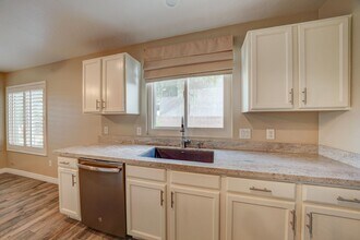 1235 S Western Skies Dr in Gilbert, AZ - Building Photo - Building Photo