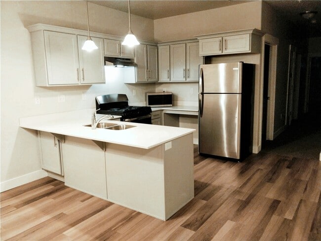 618 N Sun Peak Dr in Orem, UT - Building Photo - Building Photo