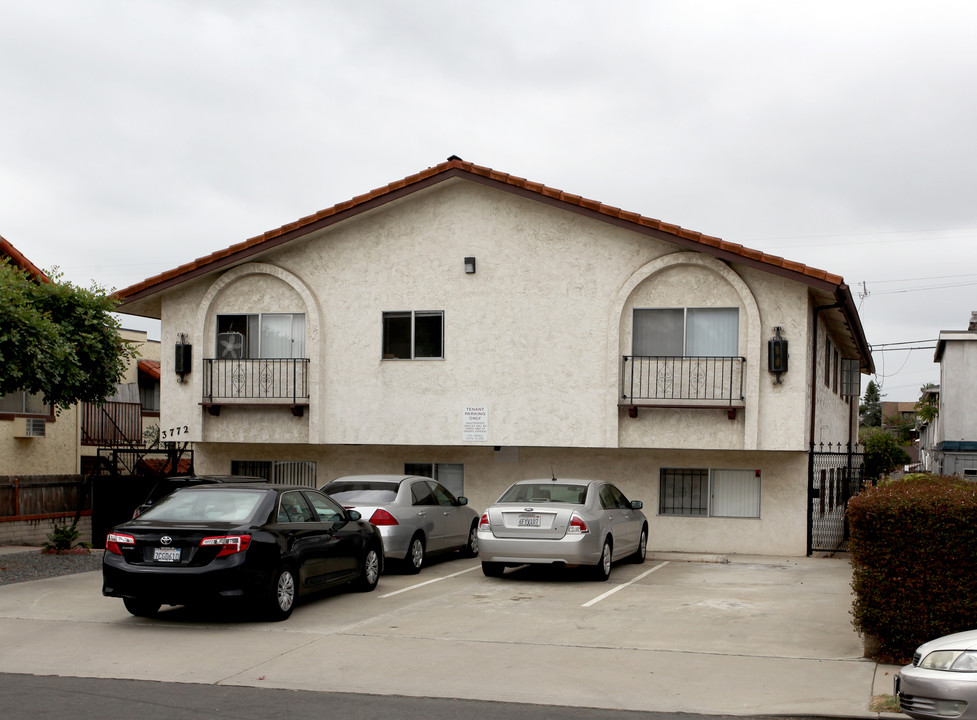 3772 Arnold Ave in San Diego, CA - Foto de edificio