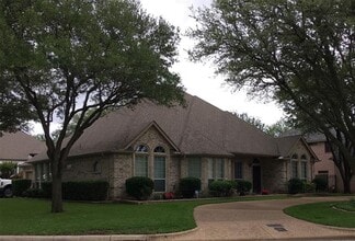 6905 Vista Ridge Ct in Fort Worth, TX - Building Photo - Building Photo