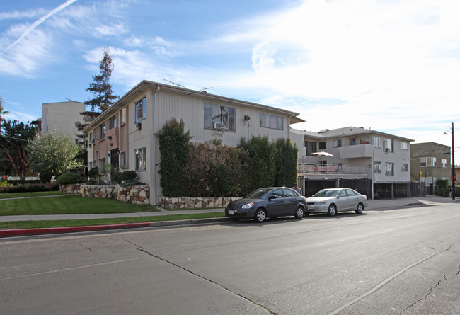 5358 Loma Linda Ave in Los Angeles, CA - Foto de edificio - Building Photo