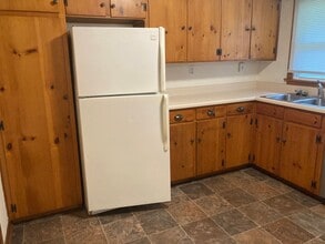512 S Atherton St in State College, PA - Building Photo - Building Photo