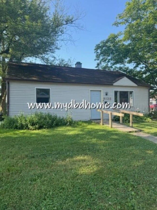 property at 5135 Oliver St