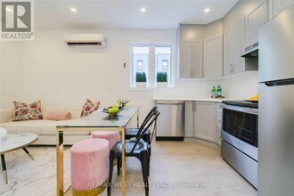 129 Curzon St in Toronto, ON - Building Photo - Building Photo