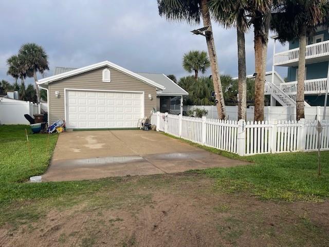 1907 S Daytona Ave in Flagler Beach, FL - Building Photo - Building Photo
